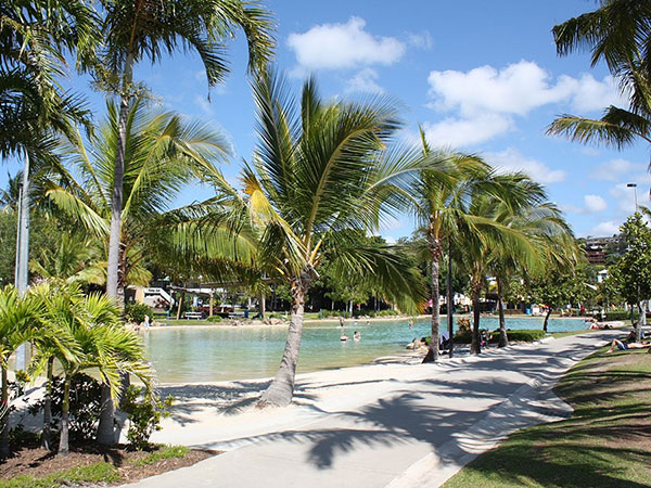 Landscaped gardens surround the inviting Airlie Beach Lagoon, providing plenty of shaded areas (Photo by Daniel Julie)